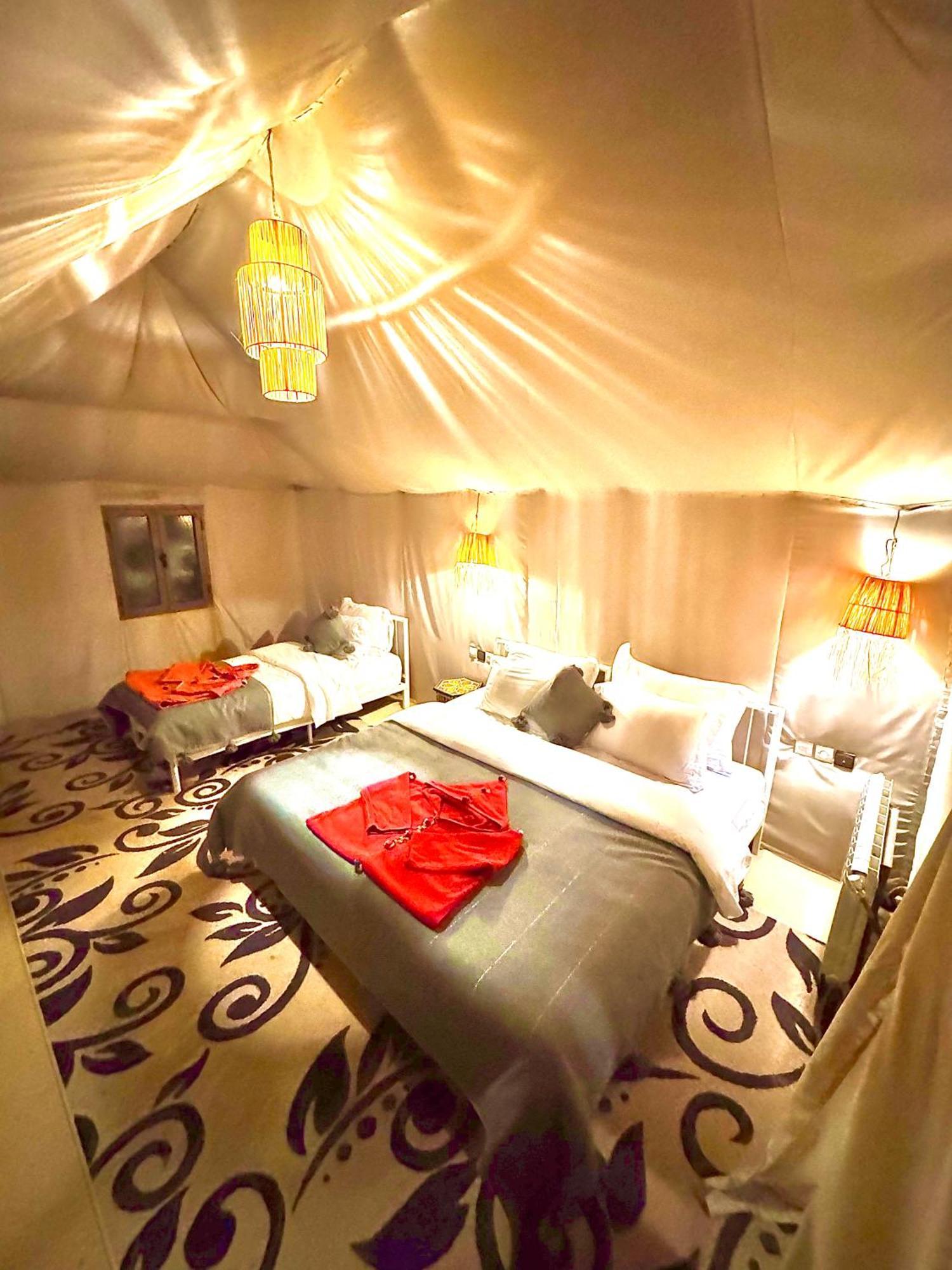 Sahara Vibes Luxury Camp Villa Merzouga Exterior foto